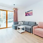 Sarnia Residence, Sun & Snow Appartement *
