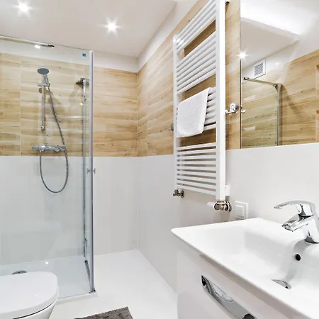Sun & Snow, Sarnia Residence شقة كارباش