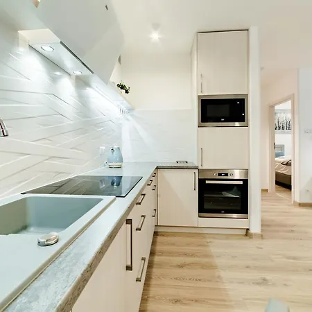 Apartment Sarnia Residence, Sun & Snow