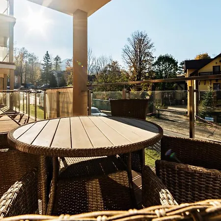 Sarnia Residence, Sun & Snow Apartment *