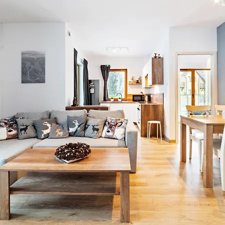 Sarnia Residence, Sun & Snow