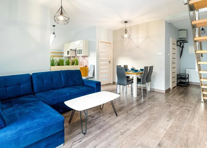 Sarnia Residence, Sun & Snow *