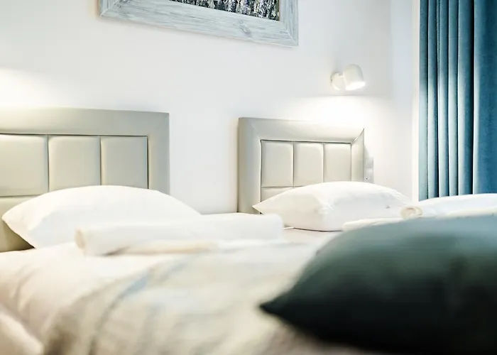 Sarnia Residence, Sun&snow Apartament *