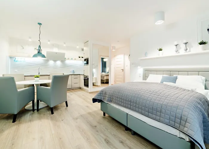 Sarnia Residence, Sun & Snow