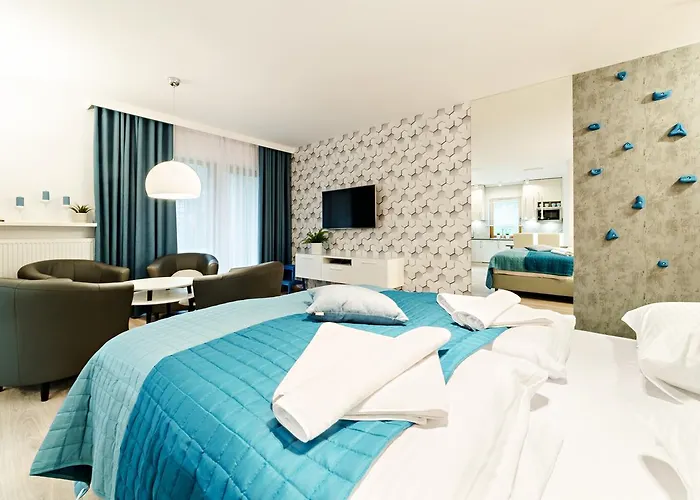 Sarnia Residence, Sun&snow Apartament *