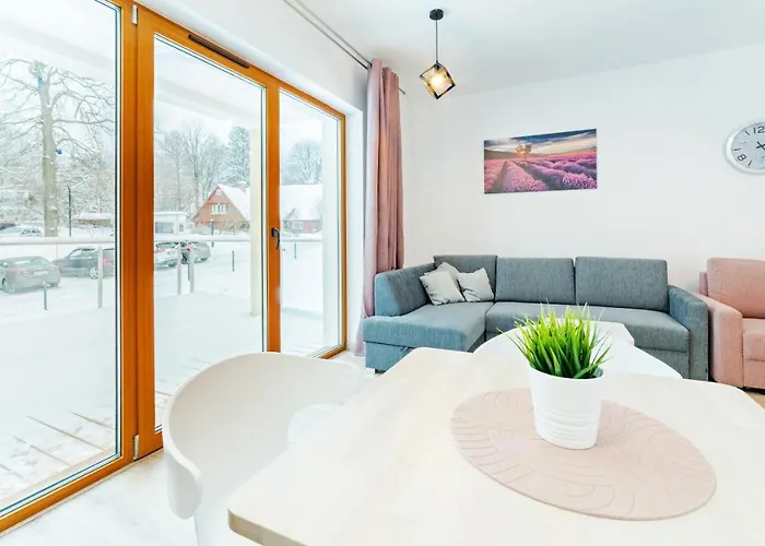 Sarnia Residence, Sun&snow